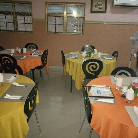 Glorious Hotel & Suites Ikotun Eksteriør bilde