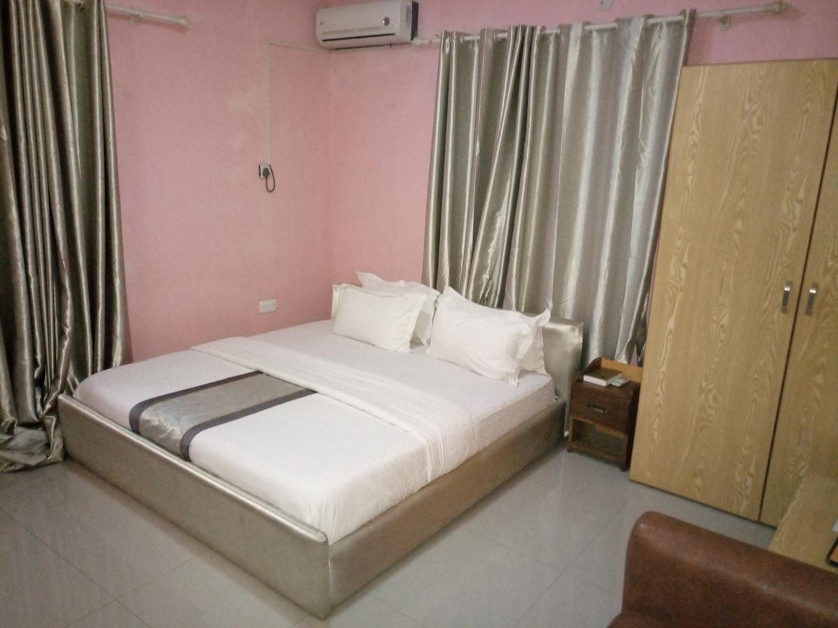 Glorious Hotel & Suites Ikotun Eksteriør bilde